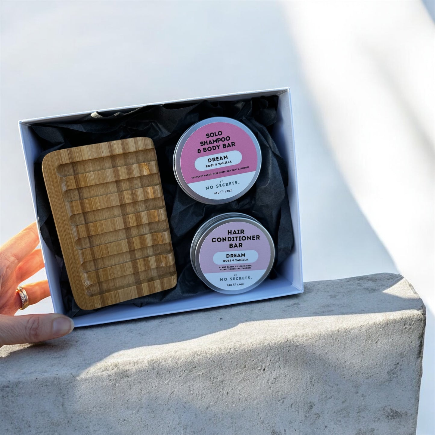 Solo Shampoo & Body Bar & Hair Conditioner Gift Set